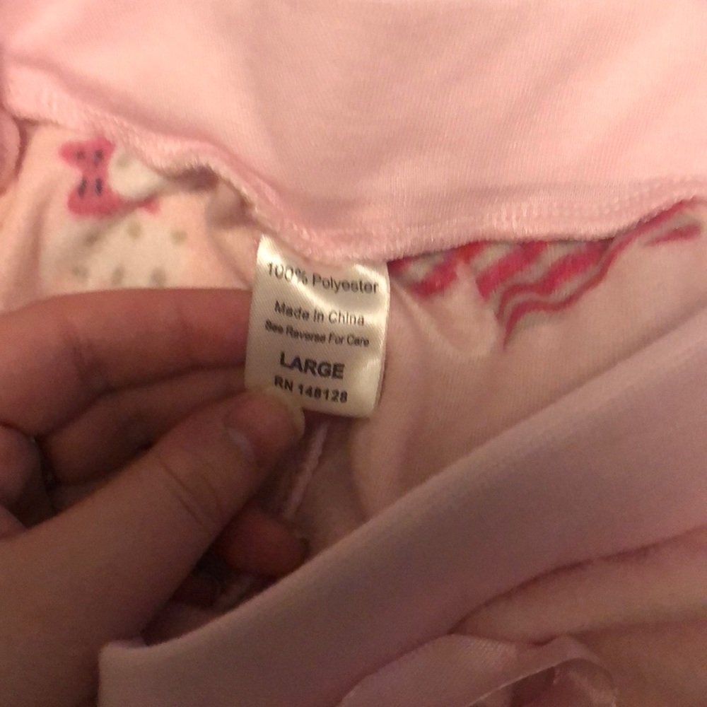 Pajama Set - Picture 6 of 7